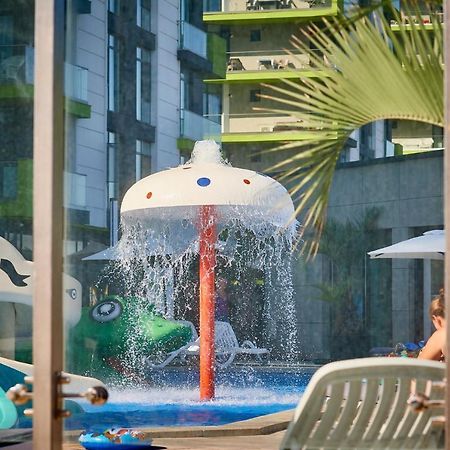 Sunfest Aparthotel Pool & Spa Mamaia Nord Navodari Ngoại thất bức ảnh